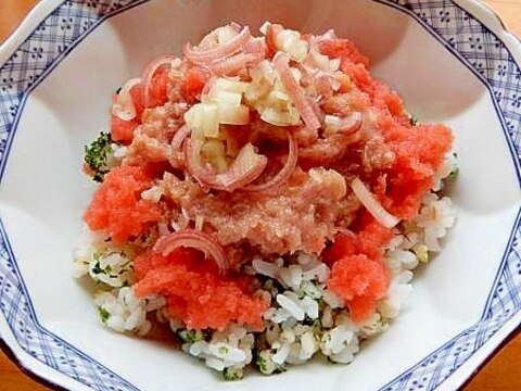 ３分旨い！？+山椒粉❤ネギとろ用メバチマグロの丼♪